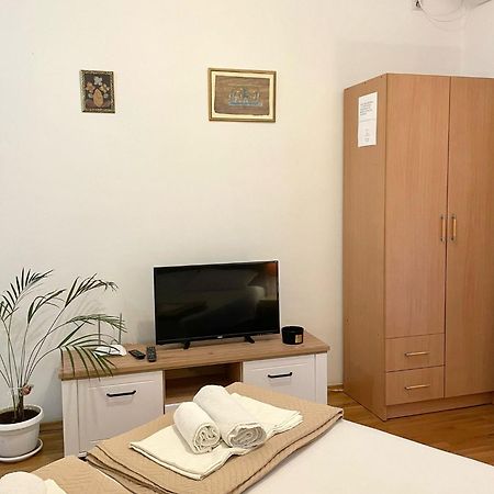 Apartment Kralj Котор Екстер'єр фото